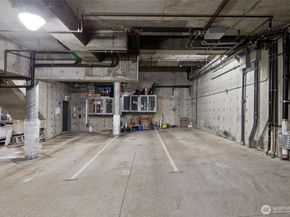 3824 Evanston Avenue N 6, Seattle WA 98103