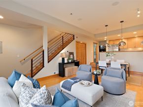 3824 Evanston Avenue N 6, Seattle WA 98103