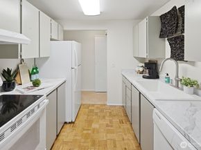 5506 220th Street SW A105, Mountlake Terrace WA 98043