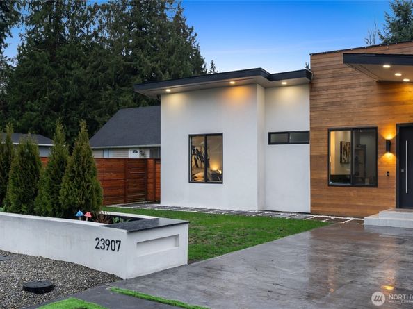 23907 53rd Avenue W, Mountlake Terrace WA 98043