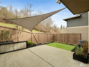 20702 93rd Place S 3, Kent WA 98031