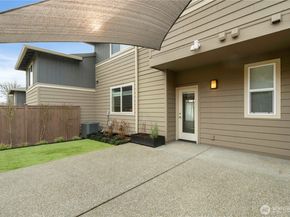 20702 93rd Place S 3, Kent WA 98031