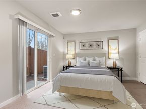 309 207th Place SE, Bothell WA 98012