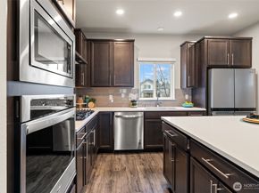 309 207th Place SE, Bothell WA 98012