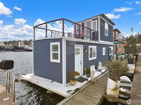 1080 W Ewing Street E5, Seattle WA 98119