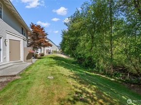 18910 Bothell Everett HWY H2, Bothell WA 98012