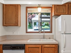 18910 Bothell Everett HWY H2, Bothell WA 98012