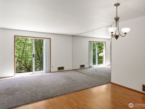 18910 Bothell Everett HWY H2, Bothell WA 98012