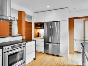 4738 35th Avenue NE, Seattle WA 98105