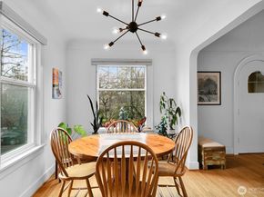 4738 35th Avenue NE, Seattle WA 98105