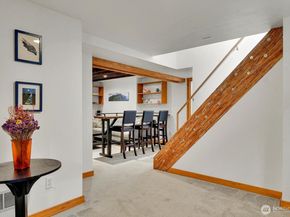 4738 35th Avenue NE, Seattle WA 98105