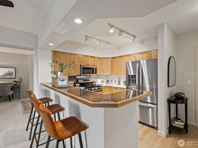 1525 NW 57th Street 610, Seattle WA 98107