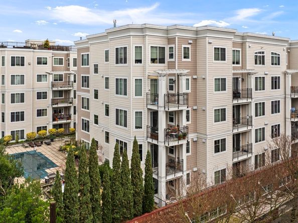 1525 NW 57th Street 610, Seattle WA 98107