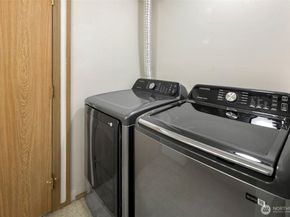 11915 Roseberg Avenue S 309, Seattle WA 98168