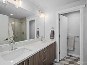 7628 222nd Street SW A4, Edmonds WA 98026