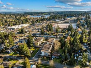 7628 222nd Street SW A4, Edmonds WA 98026