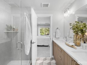 7628 222nd Street SW A4, Edmonds WA 98026