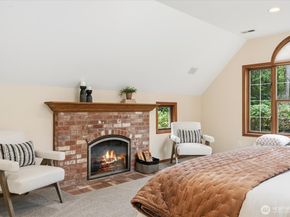 18400 228th Avenue NE, Woodinville WA 98077