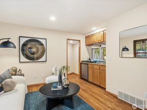 18400 228th Avenue NE, Woodinville WA 98077