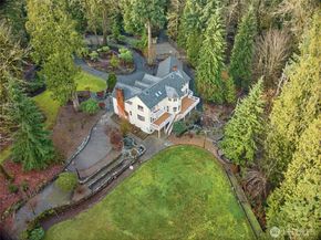 18400 228th Avenue NE, Woodinville WA 98077