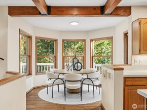 18400 228th Avenue NE, Woodinville WA 98077