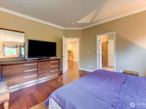 2462 172 Avenue NE, Redmond WA 98052