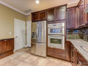 2462 172 Avenue NE, Redmond WA 98052