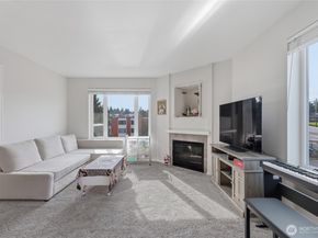 15020 Bothell Way NE 406, Lake Forest Park WA 98155