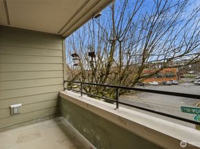3233 NE 12th Street 201, Renton WA 98056