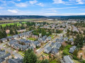 11496 158th Avenue NE, Redmond WA 98052
