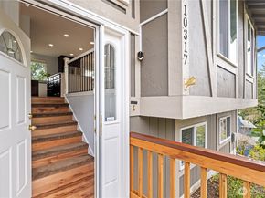 10317 NE 123rd Place, Kirkland WA 98034