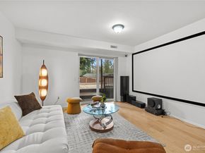 10317 NE 123rd Place, Kirkland WA 98034