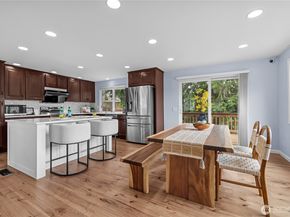 10317 NE 123rd Place, Kirkland WA 98034