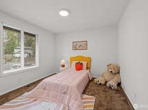 10317 NE 123rd Place, Kirkland WA 98034