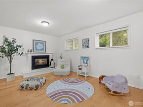 10317 NE 123rd Place, Kirkland WA 98034