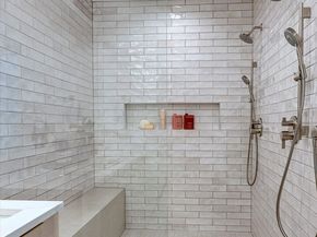 417 102nd Avenue SE, Bellevue WA 98004