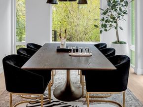 417 102nd Avenue SE, Bellevue WA 98004