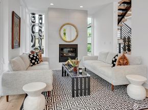 417 102nd Avenue SE, Bellevue WA 98004