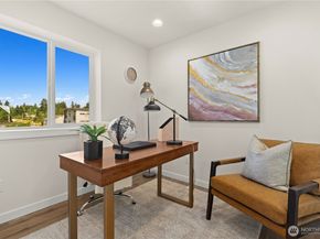 9518 Interlake Avenue N, Seattle WA 98103