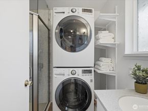 1312 N 171st Street, Shoreline WA 98133