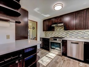 11242 A Fremont Avenue N, Seattle WA 98133