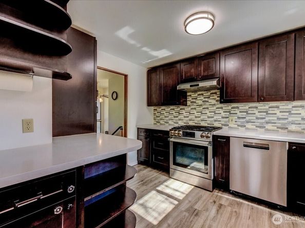 11242 A Fremont Avenue N, Seattle WA 98133