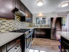 11242 A Fremont Avenue N, Seattle WA 98133