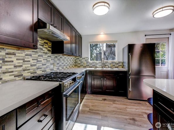 11242 A Fremont Avenue N, Seattle WA 98133