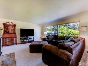 11242 A Fremont Avenue N, Seattle WA 98133