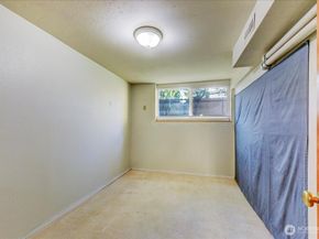 11242 A Fremont Avenue N, Seattle WA 98133