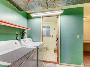 11242 A Fremont Avenue N, Seattle WA 98133