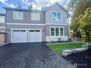 9207 NE 175th Street A, Bothell WA 98011