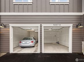 9207 NE 175th Street A, Bothell WA 98011