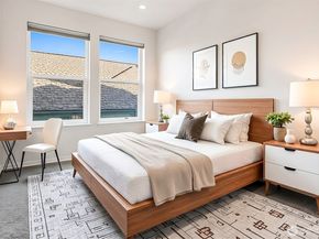 407 N 49th Street A, Seattle WA 98103